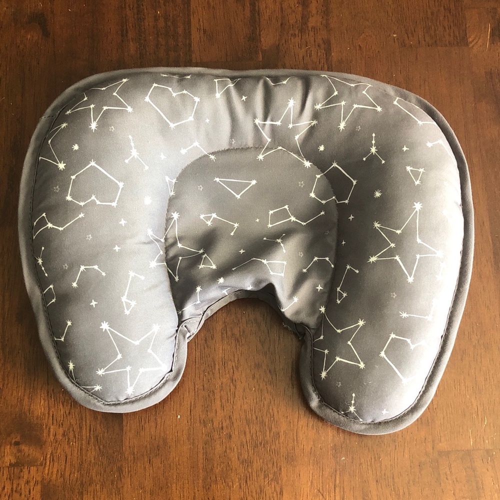 🛍️ Baby Head Shaper Pillow